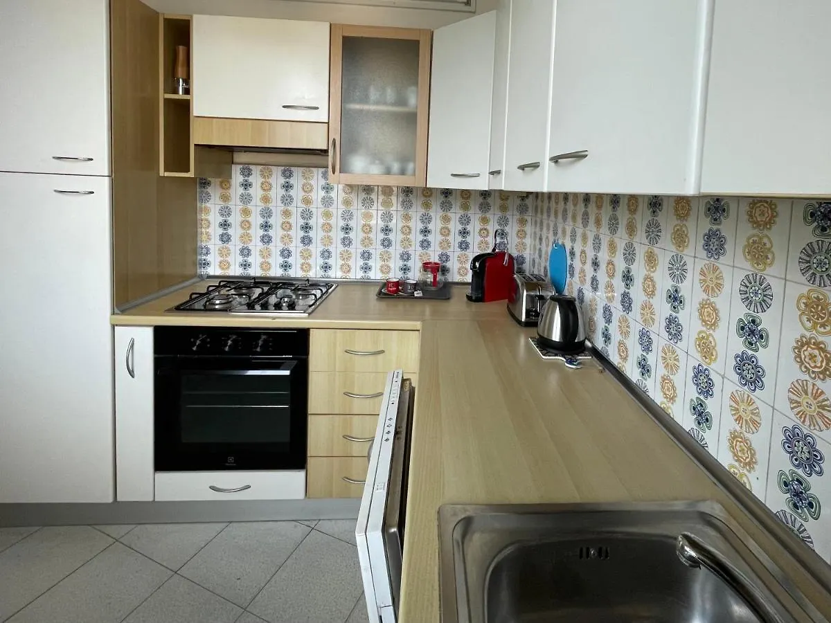Greatlakemountainview Apartment Vercurago Italy