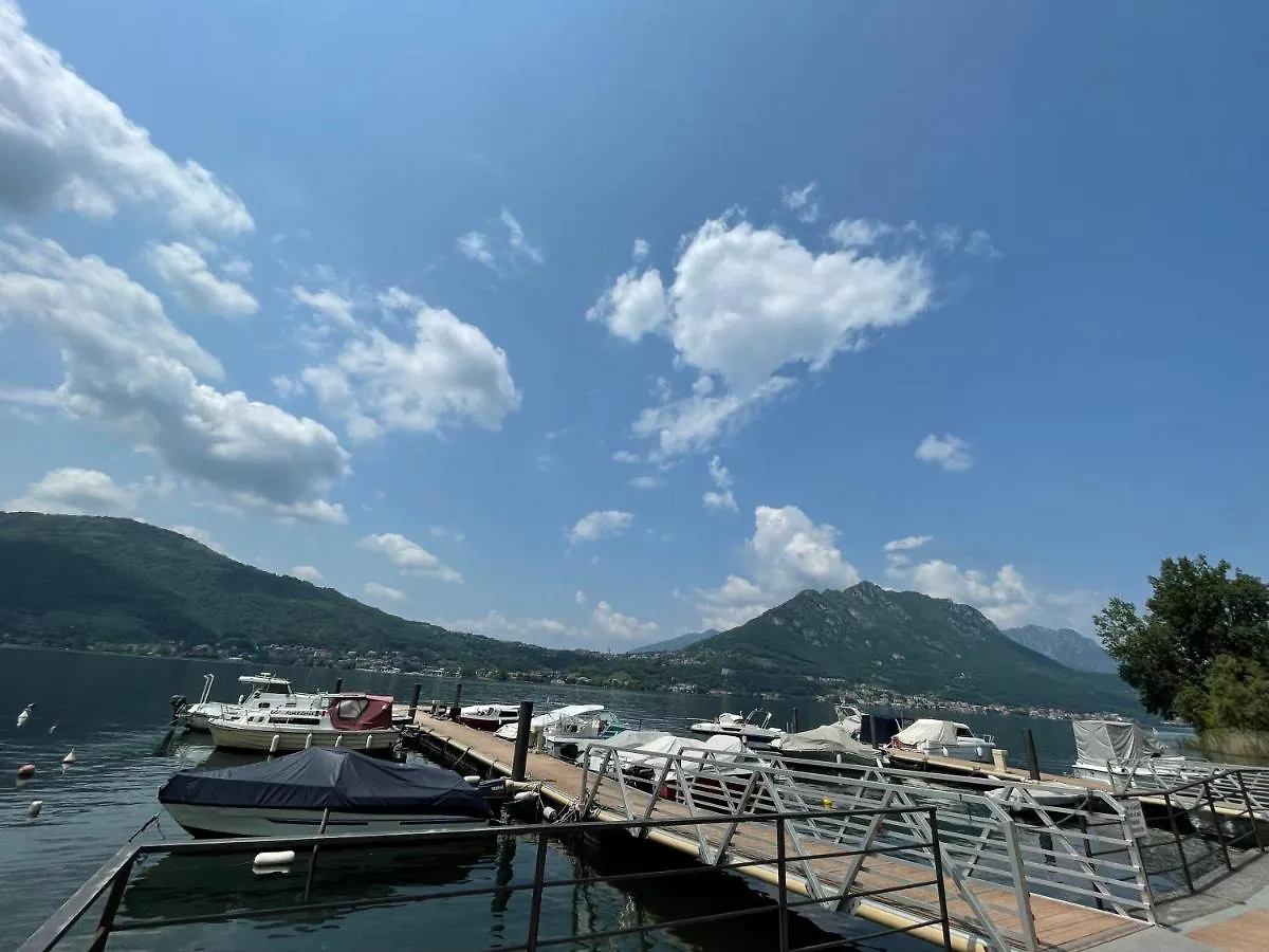 Apartment Greatlakemountainview Vercurago Italy